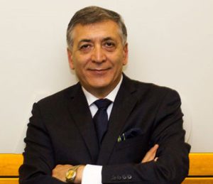 الدكتور فرهاد حافظي - جراح الأنف - أخصائي جراحة التجميل